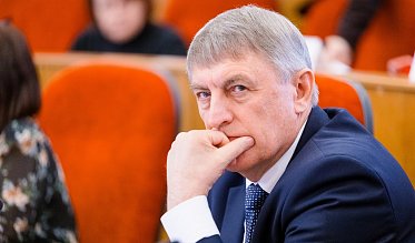 Внеочередное заседание Законодательного Собрания Оренбургской области